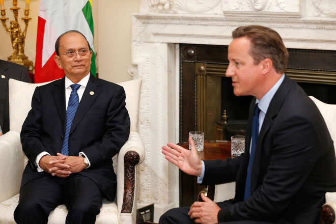 Myanmar President U Thein Sein (L) meets with British Prime Minister David Cameron (R) in 10 Downing Street, London, Britain, July 15, 2013. Photo: San Tan/EPA