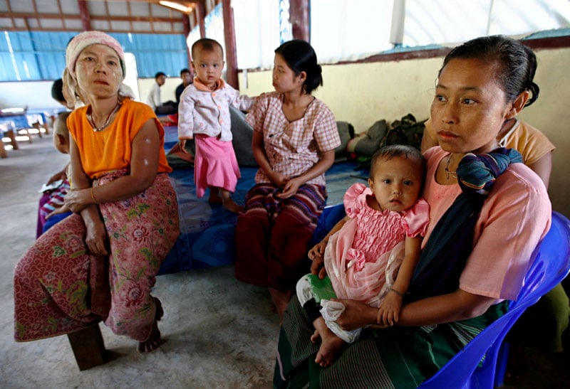 Waiting in a clinic in Kaying State. Photo: Rungroj Yongrit/EPA