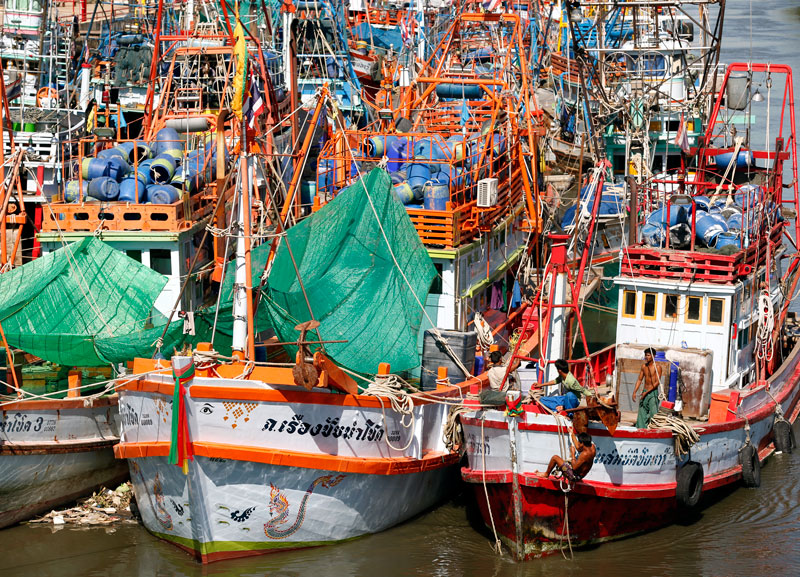 Fishing operations stopped at a port in Samut Sakhon province, Thailand, 1 July 2015. Photo: EPA