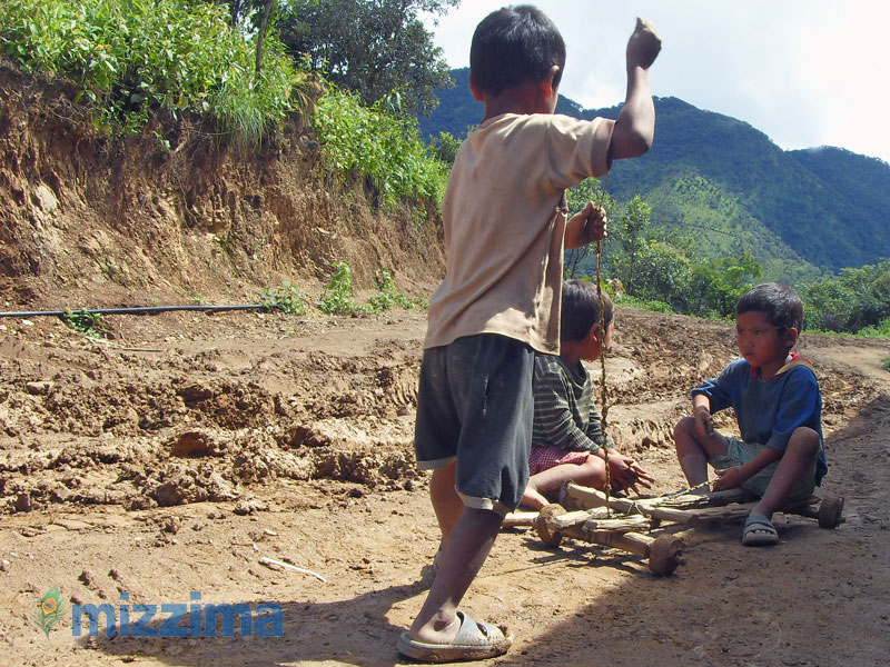 Chin children playing on a mountain road in Chin State. Photo: Ye Min/Mizzima