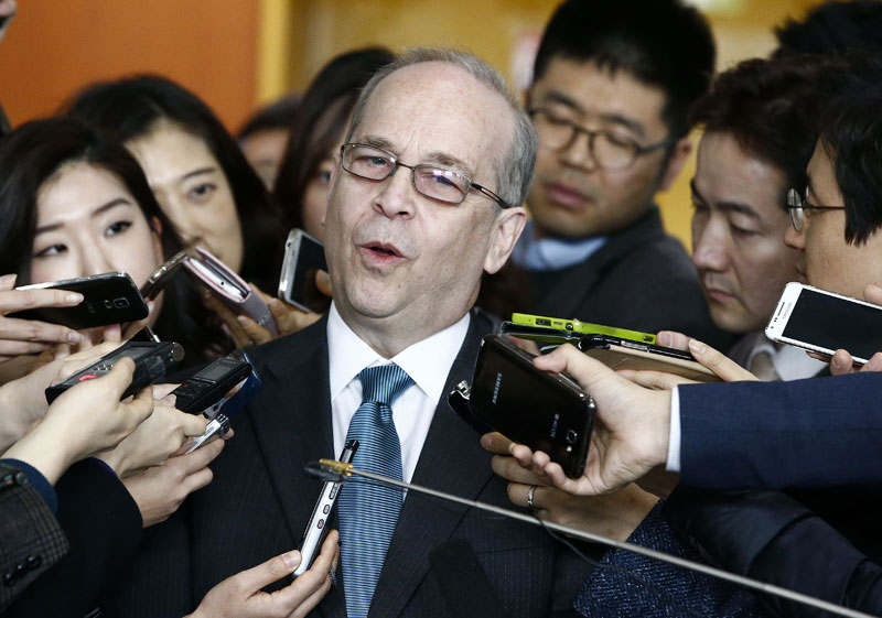 Daniel Russel (C), US Assistant Secretary of State for East Asian and Pacific Affairs, seen here speaking in South Korea, 17 March 2015. Photo: Jeon Heon-Kyun/EPA