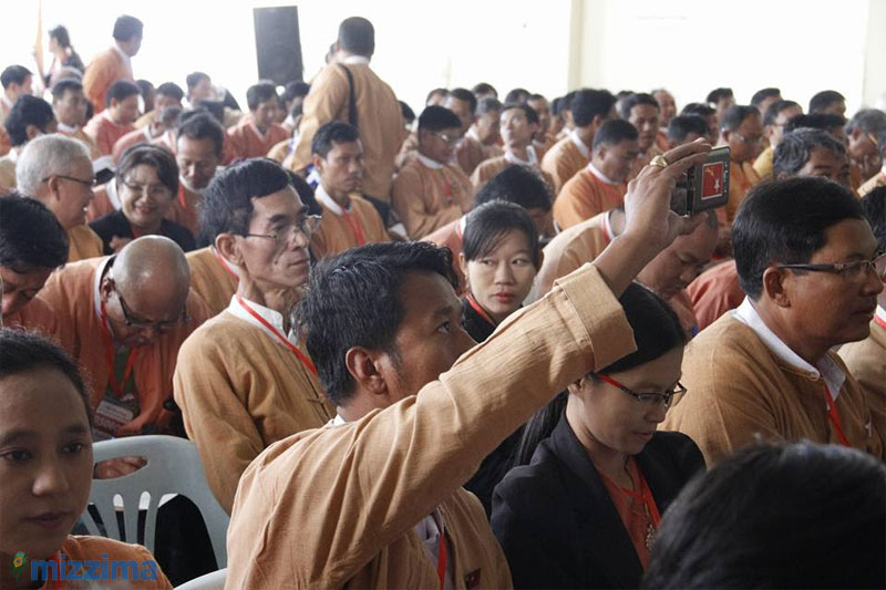 NLD chairperson Aung San Suu Kyi meets newly elected NLD MPs in Pyinmana on 5 December, 2015. Photo: Min Min