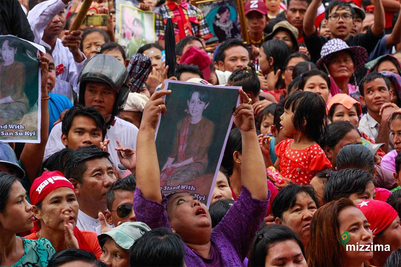 Myanmar people attend a rally in Nay Pyi Taw on 22 October 2017. Photo: Min Min/Mizzima