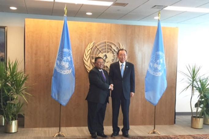 U.N. Secretary-General Ban Ki-moon (right) meets with Myanmar's Foreign Minister Wunna Maung Lwin ahead of the United Nations General Assembly at the U.N. headquarters in New York Thursday. Photo: MNA