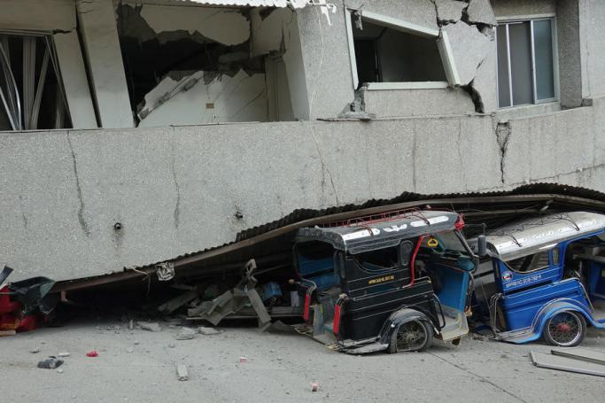 Child Killed As Quake Strikes Southern Philippines