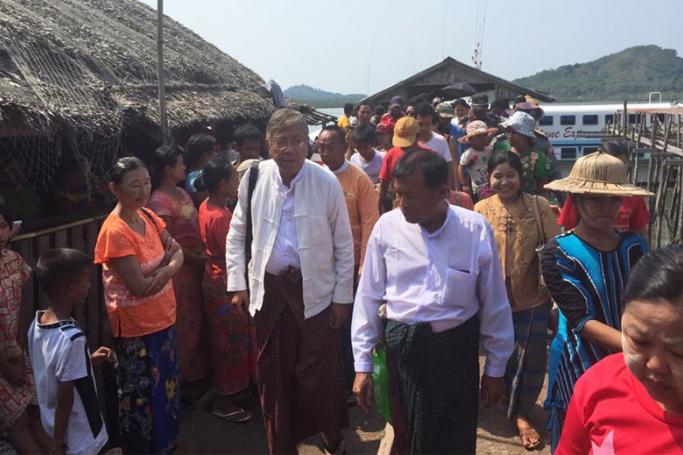 Daw Khin Kyi Foundation EC U Htin Kyaw (left). Photo: DKKF