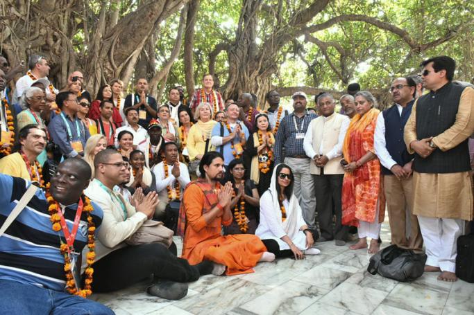 Myanmar delegate joins guests from 187 countries at the Kumbh Mela 2019 in India | Mizzima ...