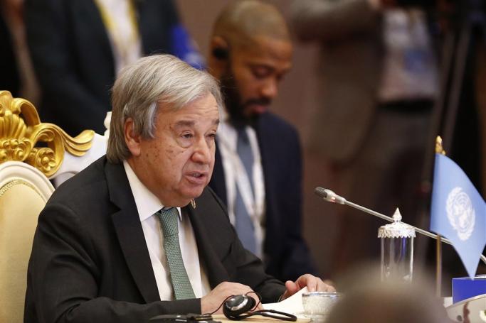 United Nations (UN) Secretary-General Antonio Guterres speaks during the 12th ASEAN – UN Summit, part of the 40th and 41st Association of Southeast Asian Nations (ASEAN) Summit and Related Summits in Phnom Penh, Cambodia, 11 November 2022. The summits run through 13 November. Photo: EPA