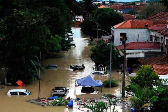 The death toll from Malaysia's worst floods in years rose to 27 on Wednesday, as a clean-up operation gathered pace and residents assessed the damage unleashed by the disaster, News. Photo: AFP