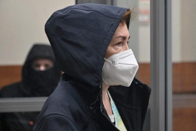 Alsu Kurmasheva attends a hearing to consider her pre-trial detention as requested by prosecutors, at the Sovetski court in Kazan on October 20, 2023. / Photo: AFP