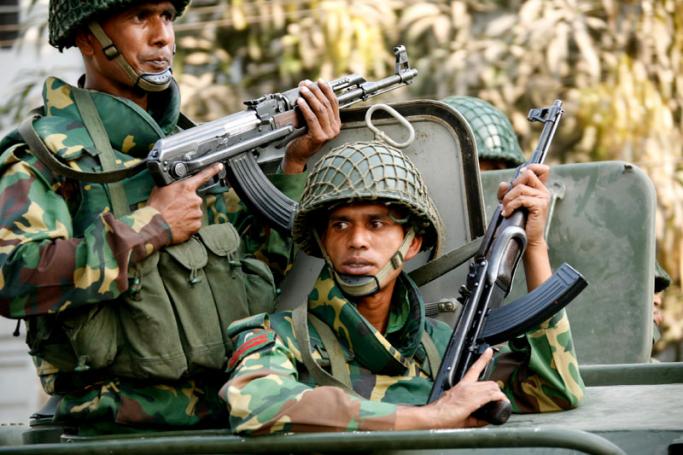 Bangladeshi Army soldiers Photo: Abir Abdullah/EPA
