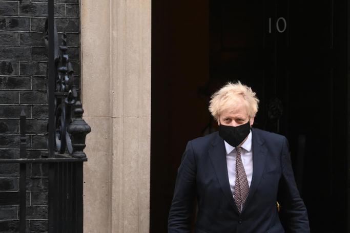  Britain's Prime Minster Boris Johnson leaves his official residence at 10 Downing Street in London, Britain, 26 November 2020. Photo: EPA