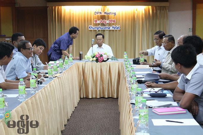 UNFC leaders and DPN members held a meeting on July 19 to prepare for the meeting with government delegates at Khum Phucome Hotel in Chiang Mai. Photo: Phanida

