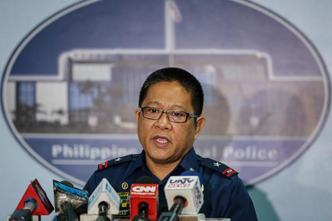 Philippine National Police (PNP) Crime Laboratory Director Chief Supt. Emmanuel Aranas answers questions during a press conference at the PNP headquarters in Camp Crame, Quezon City, northeast of Manila, Philippines, 14 June 2016. Photo: Mark R. Cristino/EPA
