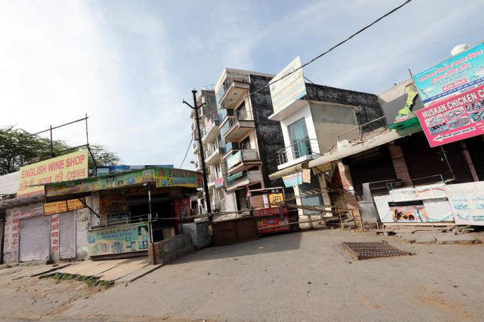 A general view of a street in Noida sector 41 which is under a complete lockdown in Gautam Budh Nagar and one of the Covid-19 hotspots that is sealed in Noida, near New Delhi, India, 13 April 2020. Photo: EPA