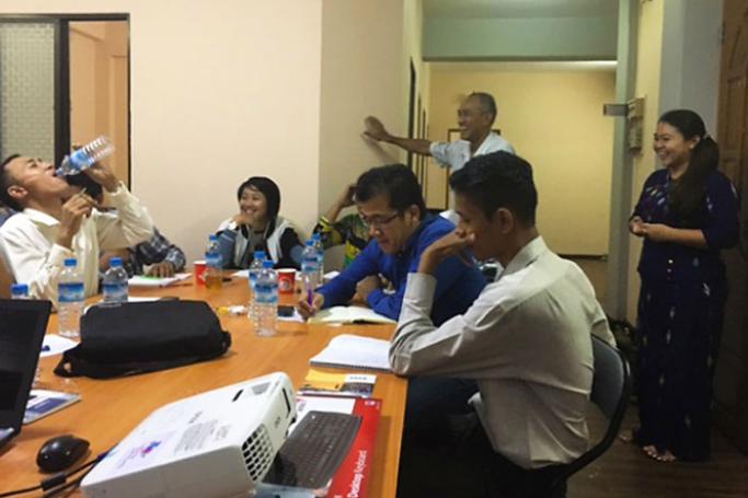 Training session for media monitors in Yangon. (Photo: Alan Davis)
