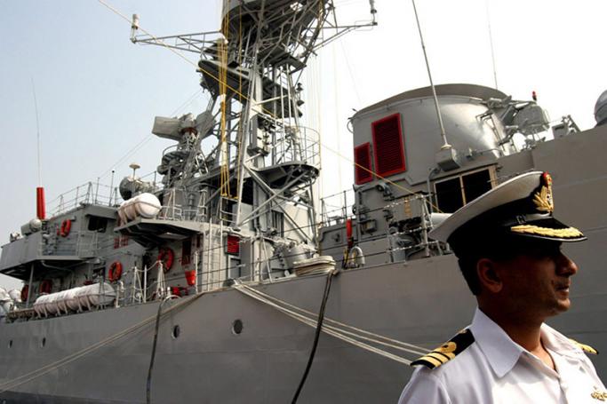 A view of Karmuk, a warship designed and built by the Indian shipyard in Calcutta. Photo: EPA
