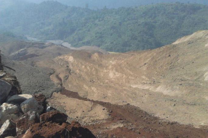 A landslide at Hpakant Township of northern Kachin on 28 December 2016. Photo: MOI
