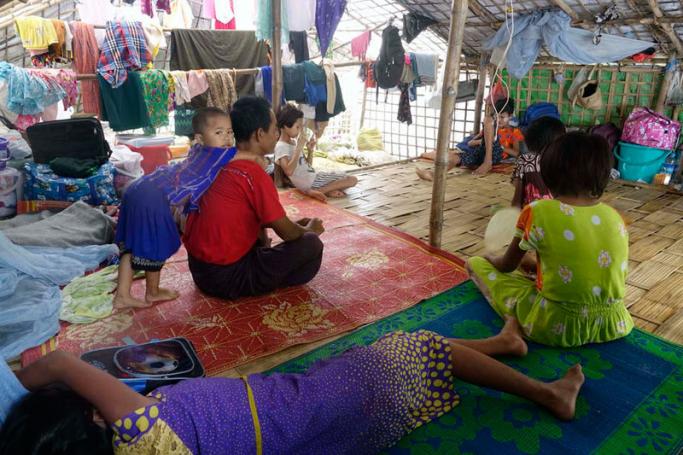Rakhine ethnic people, who fled from conflict areas, gather at Wibttza war di Monastery’s temporary camp in Min Gan Ward, Sittwe, Rakhine State, Myanmar, 08 August 2019. Photo: Nyunt Win/EPA