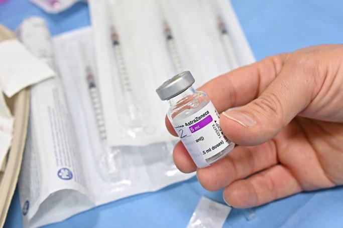 A vial of the AstraZeneca vaccine during the Covid-19 vaccination campaign for the school staff at San Giovanni Bosco Hospital in Turin, Italy, 19 February 2021. Photo: EPA