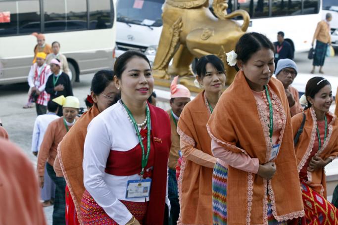 Parliament members from National League for Democracy (NLD) party arrive on the first day of new parliament session in Naypyitaw, Myanmar, 01 February 2016. Photo: Nyein Chan Naing/EPA
