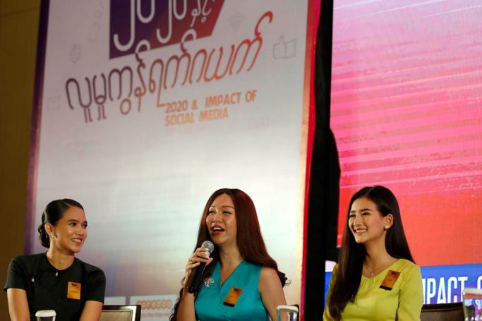 Model and beauty pageant Han Ti (R), Make-up artist Ma Htet (C) and Actress Aye Myat Thu (L) participate in a panel discussion of 2020 and Social Media Forum 2019 in Yangon, Myanmar, 29 June 2019. Photo: Nyein Chan Naing/EPA