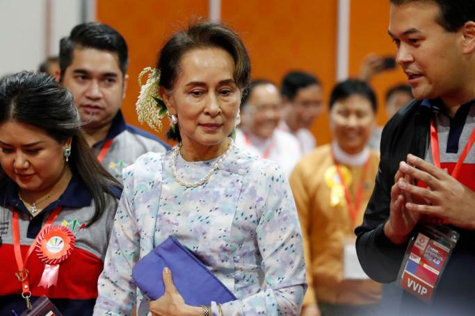 Myanmar State Counselor Aung San Suu Kyi (C). Photo: Nyein Chan Naing/EPA