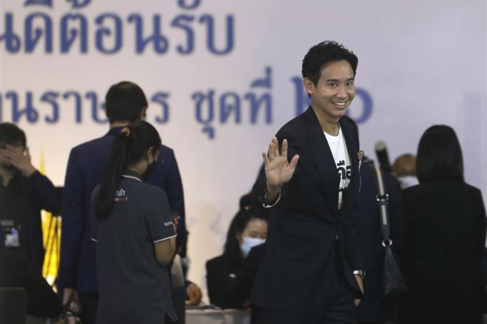 Election front runner and prime ministerial candidate, Move Forward Party leader Pita Limjaroenrat, waves during a report to the parliament in Bangkok, Thailand, 27 June 2023. Photo: EPA