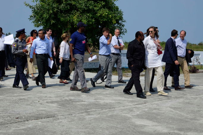 Members of a United Nations (UN) Security Council team arrive at Sittwe airport in Rakhine State, Myanmar, 01 May 2018. Photo: Nyunt Win/EPA-EFE
