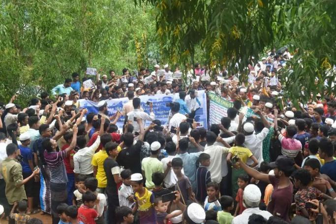 Rohingya refugees stage a rally demanding repatriation at Kutupalong camp in Cox's Bazar, Bangladesh on June 19. Photo: AFP