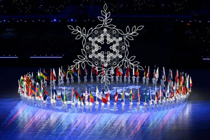 The Olympic flame is extinguished during the closing ceremony of the Beijing 2022 Winter Olympic Games. Photo: AFP