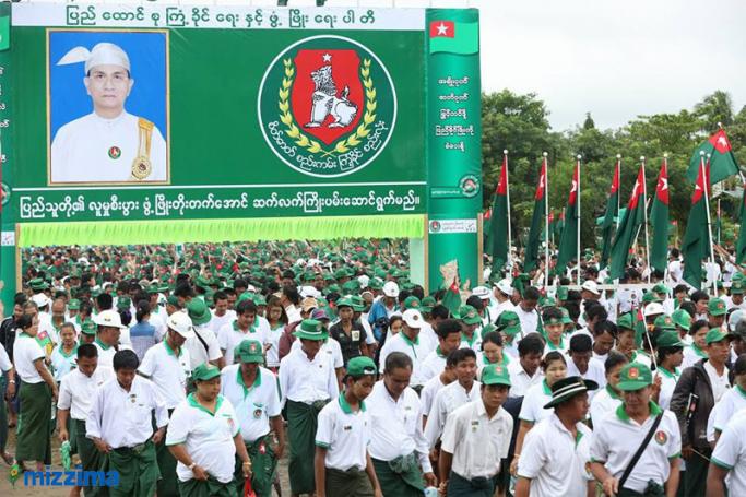 Members of Union Solidarity and Development Party (USDP) attend their party's election campaign in Yangon on 10 October 2015. Photo: Hong Sar/Mizzima
