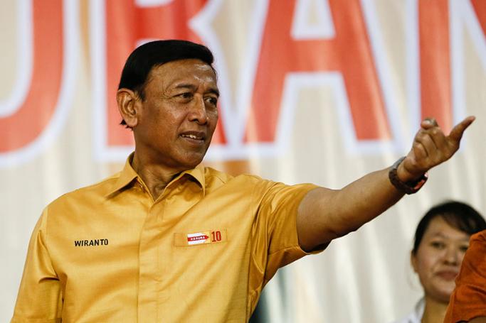 Head of People's Conscience Party (HANURA) Wiranto is seen duirng a campaign rally in Denpasar, Bali, Indonesia, 27 March 2014. Photo: EPA
