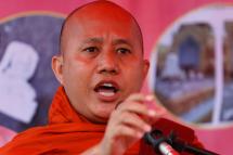(FILE) Myanmar nationalist Buddhist monk Wirathu delivers a speech during a rally in Yangon, Myanmar, 30 August 2017. Photo: Lynn Bo Bo/EPA