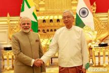 Indian PM Narendra Modi, left, meets Myanmar President Htin Kyaw in Nay Pyi Taw on 5 September 2017. Photo: Min Min for Mizzima
