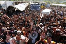 Rohingya refugees shout slogans during a protest against a disputed repatriation programme at the Unchiprang refugee camp near Teknaf, Bangladesh, 15 November 2018. Photo: M Asad/EPA