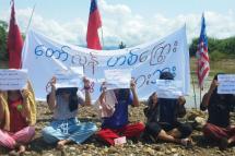 Local people in Hpakant protest against military dictatorship on August 3. Photo: CJ