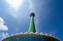 This picture taken on September 12, 2022 shows an exterior view of the Chinese-built Lotus Tower in Colombo. A huge green and purple communications tower in Sri Lanka financed with Chinese debt that has become a symbol of the ousted Rajapaksa clan's closeness to Beijing will finally open this week, its operator said on September 12. Photo: AFP