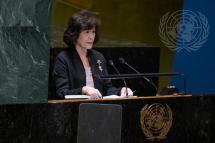 Noeleen Heyzer, Special Envoy of the Secretary-General on Myanmar, briefs the General Assembly. Photo: UN 
