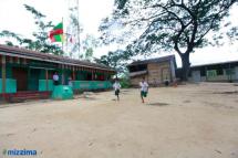 School students play at a basic primary school in Kyaukme village, Dekkhinathiri Township, Nay Pyi Taw. Photo: Mizzima
