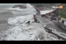 Embedded thumbnail for Typhoon Muifa lashes eastern China