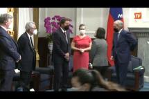 Embedded thumbnail for US lawmakers meet Taiwan president Tsai during fresh visit